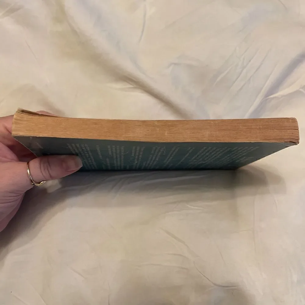 BLUBBER~Judy Blume~VINTAGE 1976 PB~Fifth Grade Bullying~RARE COVER~Mob Cruelty~